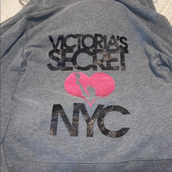 Sweater - Picture 2 of 3